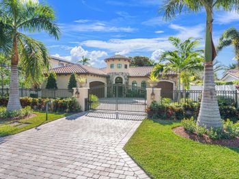 2500 NE 14th Street