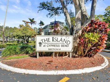 2221 Cypress Island Dr