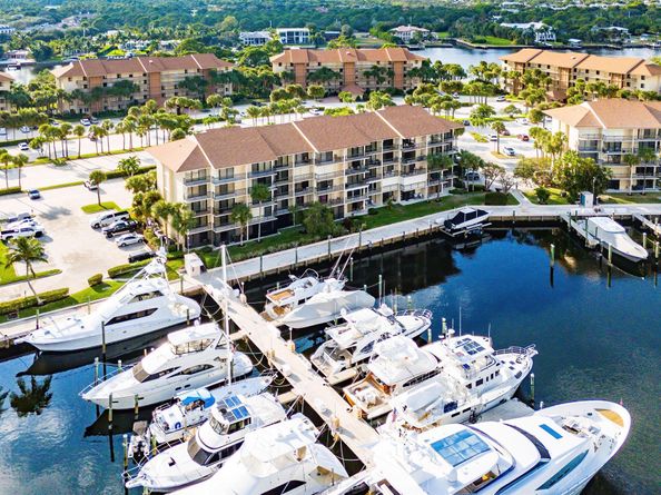 2501 Marina Isle Way 304, Jupiter FL 33477