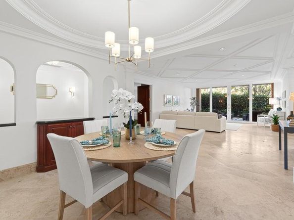 100 Royal Palm Way D1, Palm Beach FL 33480