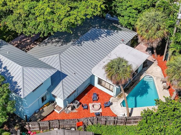 1517 SE 4th Court, Deerfield Beach FL 33441