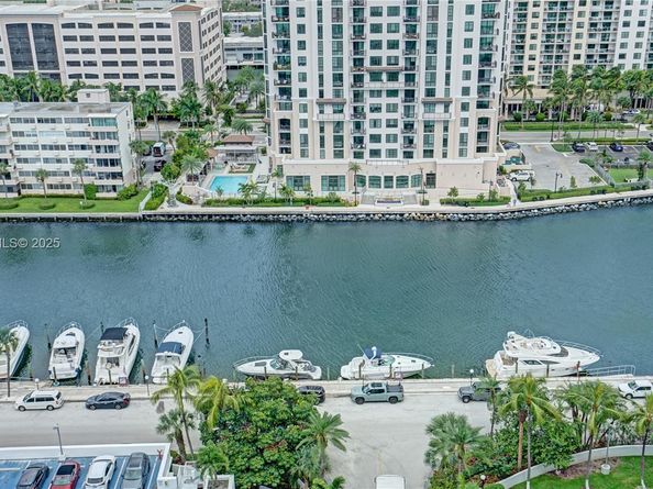 100 Bayview Drive 1931, Sunny Isles Beach FL 33160