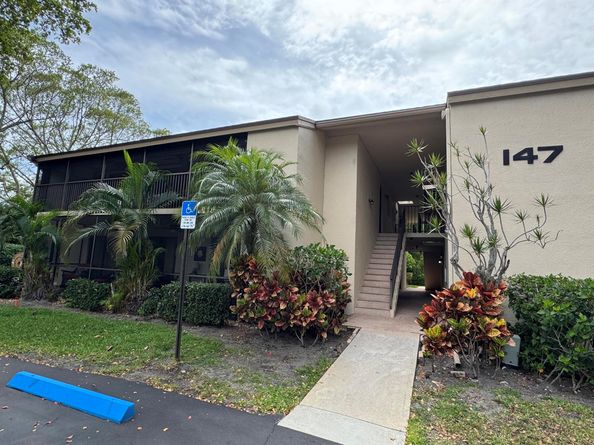 147 Deer Creek Boulevard 402, Deerfield Beach FL 33442