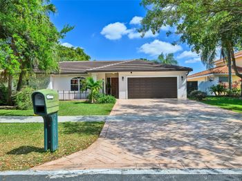 5210 Hawkes Bluff Ave