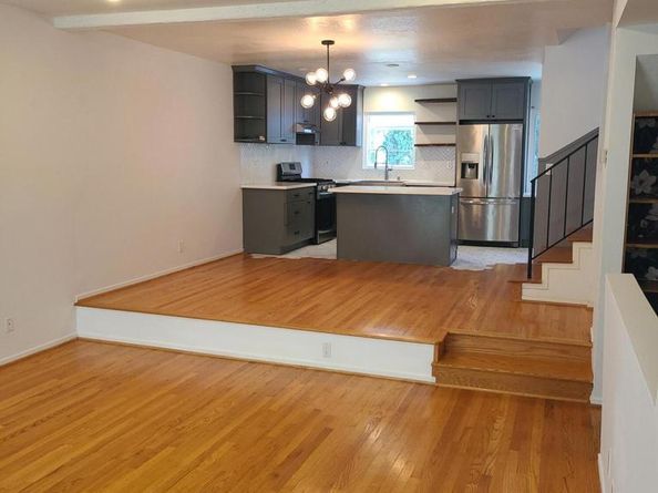 933 21st Street 12, Santa Monica CA 90403