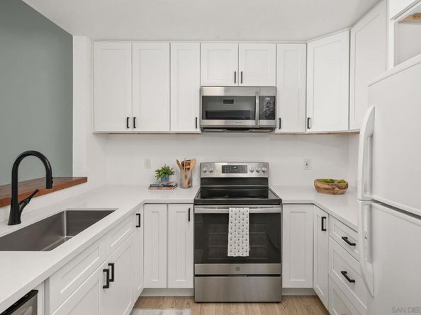 3980 Faircross Pl 32, San Diego CA 92115