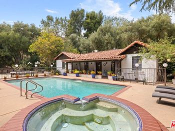 9145 La Tuna Canyon Road