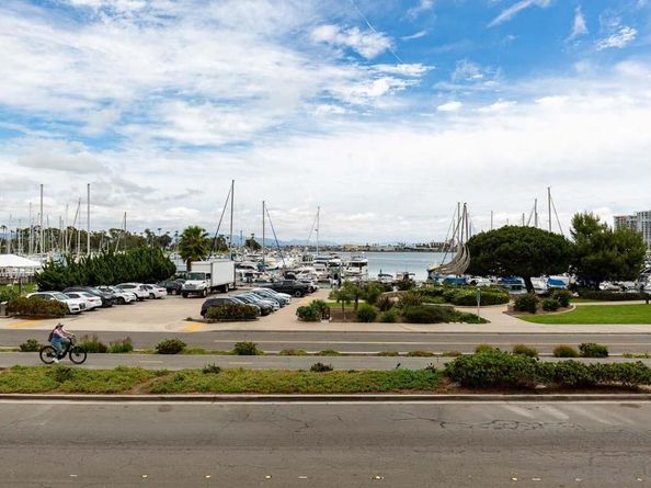 1620 Pomona, Coronado CA 92118
