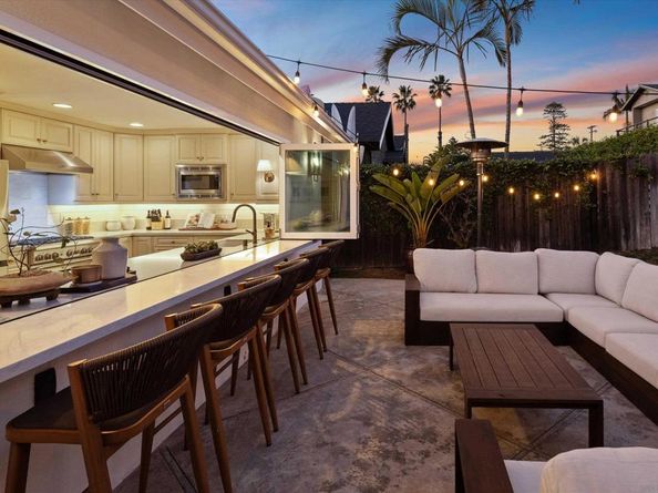 1714 Hicks St, Oceanside CA 92054