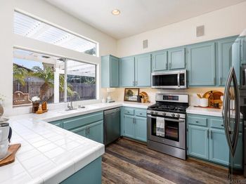 3529 La Mirada Dr