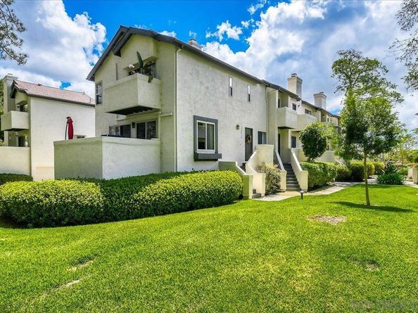 1262 River Glen Row 19, San Diego CA 92111