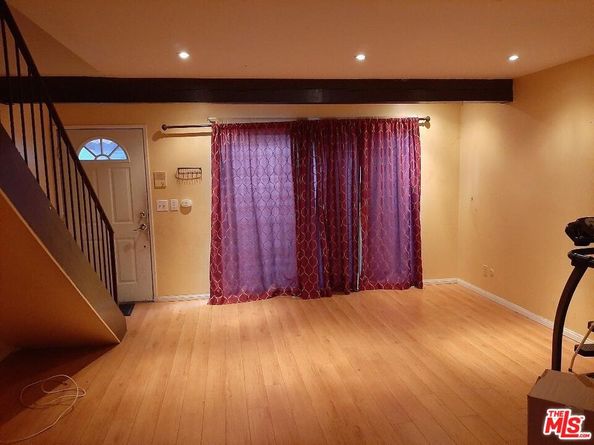 719 N Eucalyptus Avenue 6C, Inglewood CA 90302