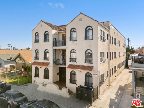 210 W 43rd Place, Los Angeles CA 90037