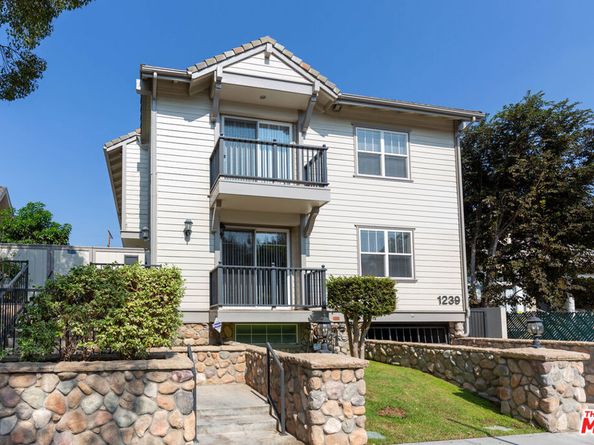 1239 W 30th Street, Los Angeles CA 90007