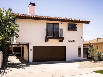 13025 Roselle Avenue