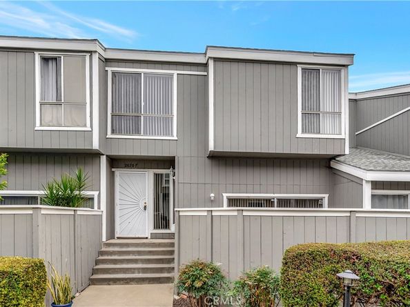 2670 W Segerstrom f, Santa Ana CA 92704