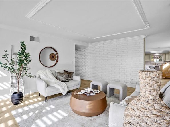 872 Huron, Claremont CA 91711