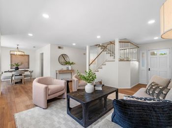 3636 Via Colina