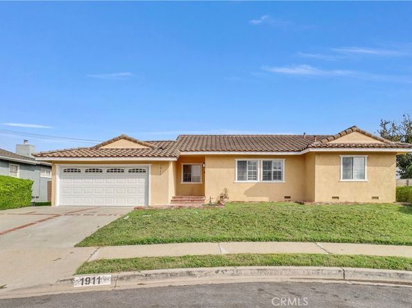 1911 W Doublegrove Street, West Covina CA 91790