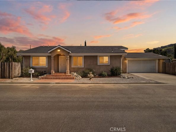 10744 Radwin Avenue, Sunland CA 91040