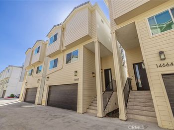 14662 W Sara Lane