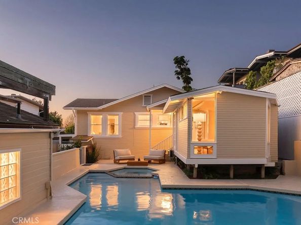 541 Oak Street, Laguna Beach CA 92651