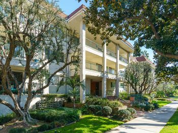 420 S Madison Avenue