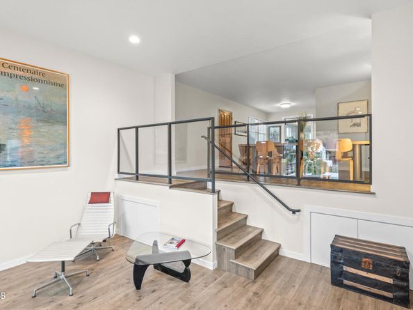 1818 New York Drive, Altadena CA 91001