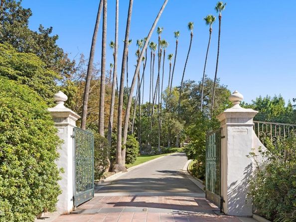 262 S San Rafael Avenue, Pasadena CA 91105