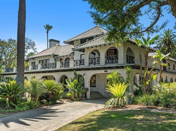 1215 Wentworth Avenue, Pasadena CA 91106