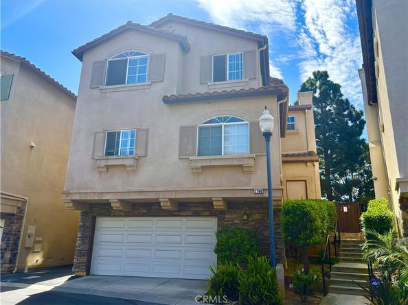 2768 Border Avenue, Torrance CA 90501