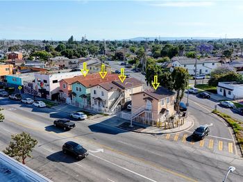 9211 S Central