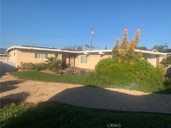 523 E Covina