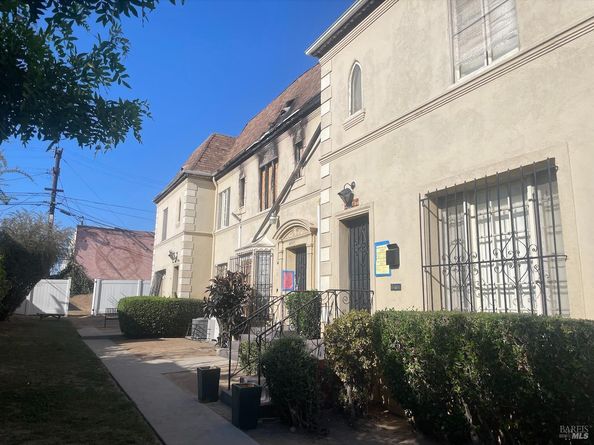 4905 W 20th Street, Los Angeles CA 90016