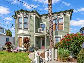 553 Pacific Avenue