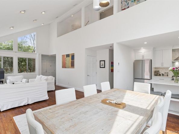 27 Ely Brook Road, East Hampton NY 11937