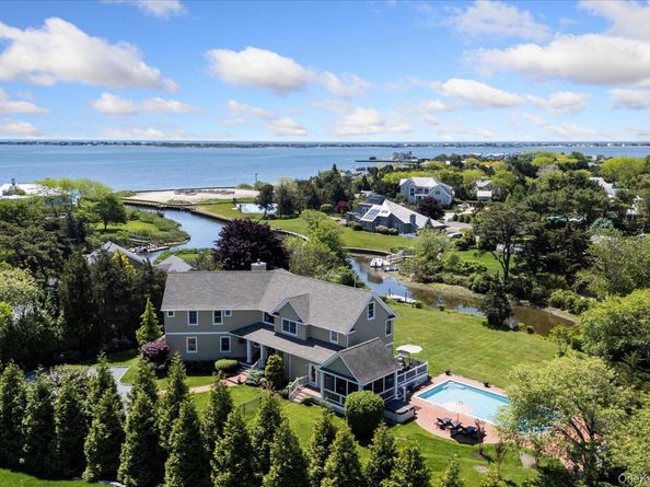 5 Woodcock Lane, Remsenburg NY 11960