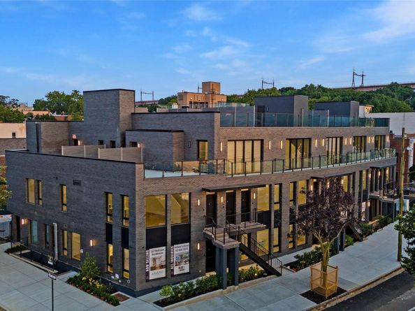 21-31 Shore Blvd 1G, Astoria NY 11105