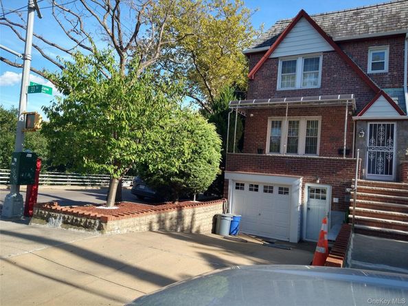 20520 33rd Avenue, Bayside NY 11361