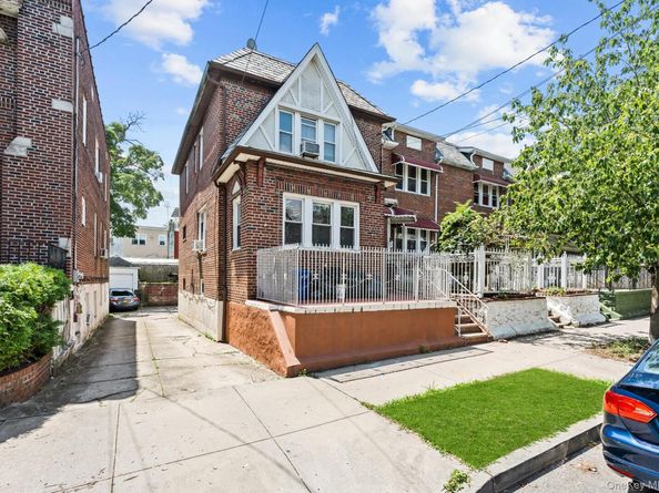3329 Wilson Avenue, Bronx NY 10469