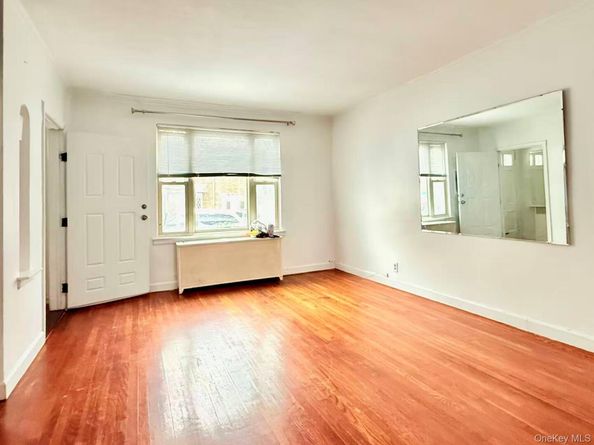 60-46 83rd Place, Middle Village NY 11379