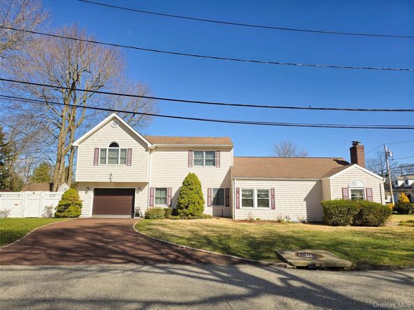 43 Fort Hill Road, Huntington NY 11743