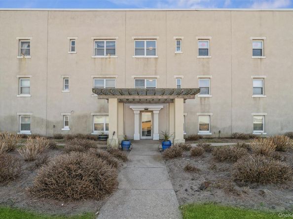 138-11 Beach Channel Drive C2, Belle Harbor NY 11694