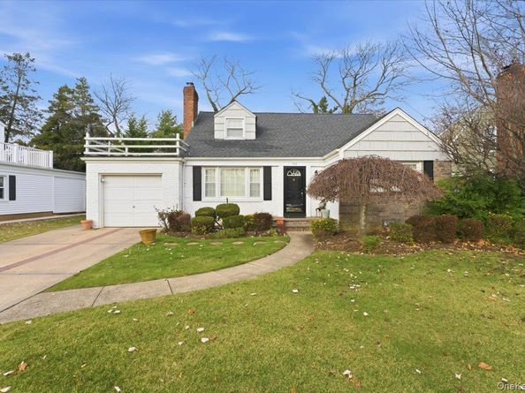433 Westminster Road, Rockville Centre NY 11570
