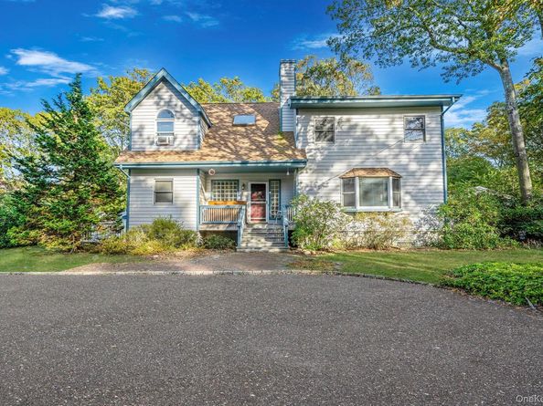 484 Brookhaven Avenue, Riverhead NY 11901