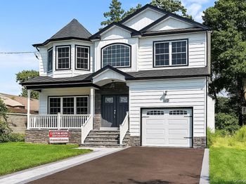 17 Hannington Avenue