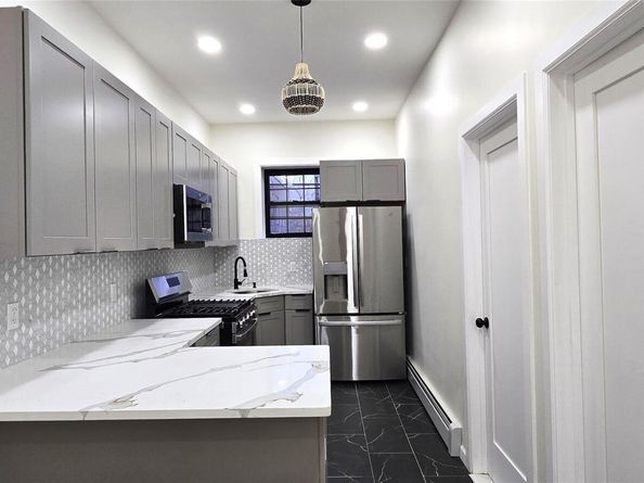 537 Miller Avenue, Brooklyn NY 11207