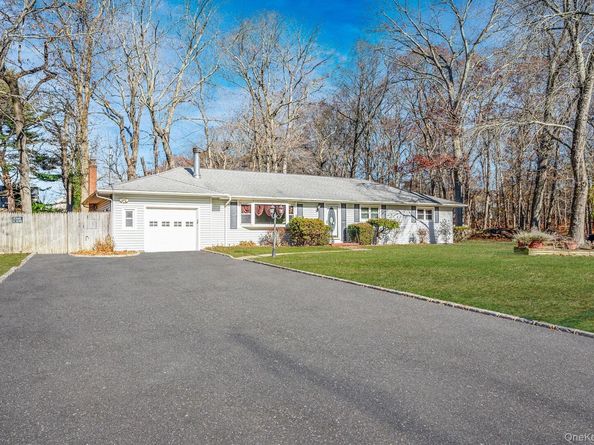 17 Coram Swezeytown Road, Coram NY 11727