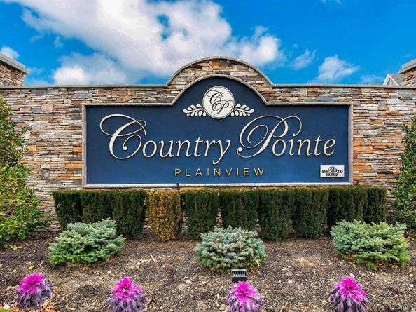 18304 Aspenwood Drive 239, Plainview NY 11803