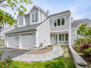 59 Clarewood Drive